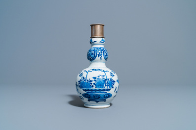 Zes Chinese blauw-witte vazen, Kangxi