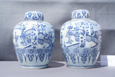 A pair of large Chinese blue and white jars and covers, Kangxi