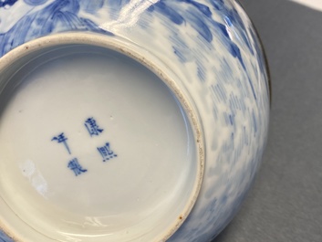 A Chinese blue and white Vietnamese market 'Bleu de Hue' bowl, Kangxi mark, 19th C.