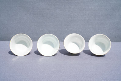 Eight Chinese famille rose 'nine peach' bowls, Hui Tong Zhen Pin mark, 19/20th C.