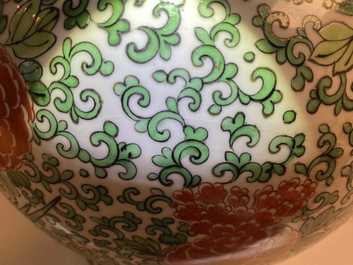 A Chinese 'wucai' phoenix vase, Chenghua mark, 19th C.