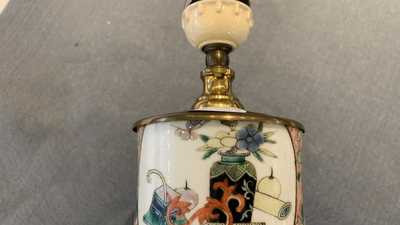 A Chinese lamp-mounted famille verte vase, 19th C.