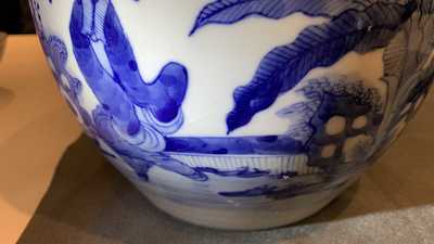 A Chinese blue and white jardini&egrave;re and two famille verte bowls, 19/20th C.