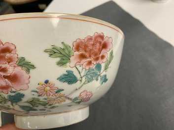 A Chinese famille rose bowl with floral design, Yongzheng