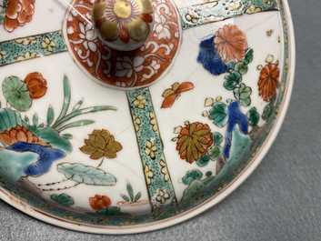 A Chinese famille verte porringer bowl and cover, Kangxi