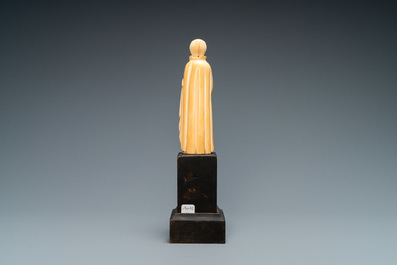 An Indo-Portuguese ivory figure of a saint, probably Goa, 17/18th C.