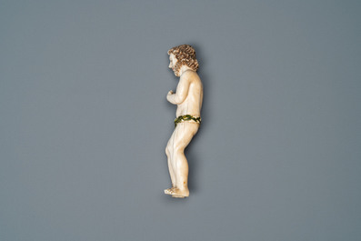 Une statue d'Adam en ivoire sculpt&eacute; rehauss&eacute; de polychromie, indo-portugais, probablement Goa, 17&egrave;me