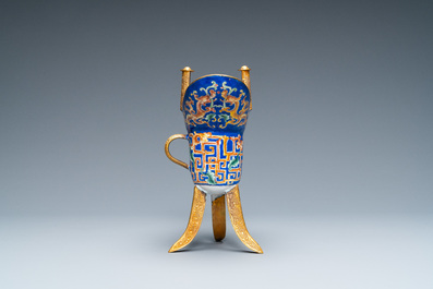 A Chinese Canton enamel and gilt bronze ritual wine vessel, 'jue', 18/19th C.