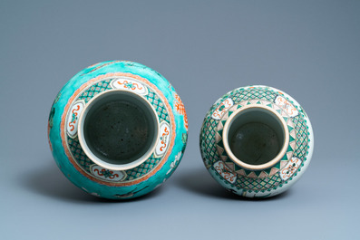 Two Chinese famille verte vases and covers, 19th C.