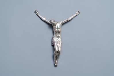 Une statue de Christ en argent d'apr&egrave;s le 'Cristo Morto' de Giambologna, Italie, Florence, 17&egrave;me