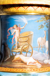 Un important vase en porcelaine de Meissen &agrave; sujet mythologique de 'Diane et Act&eacute;on', 2&egrave;me moiti&eacute; du 19&egrave;me