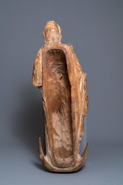 Une grande statue d'une Vierge &agrave; l&rsquo;Enfant en tilleul sculpt&eacute; et polychrom&eacute;, Allemagne, 15&egrave;me
