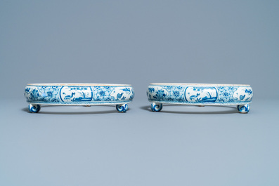 A pair of rare Dutch Delft blue and white plate stands, 18th C.