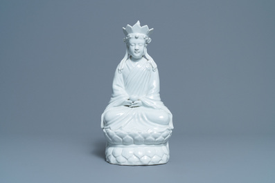 Une figure de Doumu en porcelaine blanc de Chine, marque en creux, 19/20&egrave;me