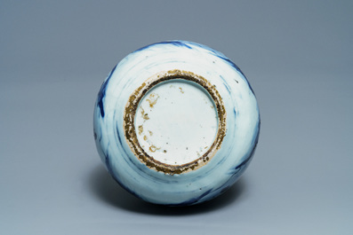 A Chinese blue and white double gourd vase, Wanli