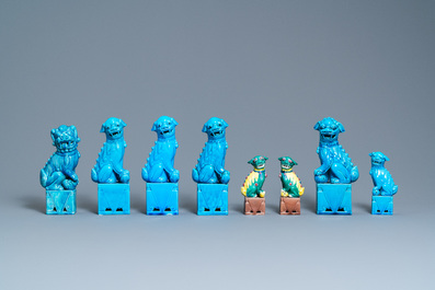 Fourteen Chinese monochrome turquoise and famille verte models of Buddhist lions, 19/20th C.