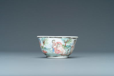 Une tasse et soucoupe miniature en porcelaine de Chine famille rose &agrave; d&eacute;cor de 'Leda et le cygne', Yongzheng/Qianlong