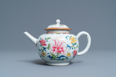 A Chinese famille rose teapot and cover, Yongzheng/Qianlong