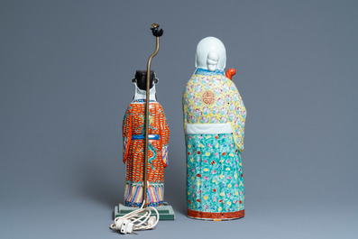 Deux figures de 'Dieux d'&eacute;toiles' en porcelaine de Chine famille rose, marques en creux, 19/20&egrave;me