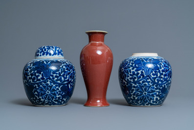 A varied collection of Chinese porcelain, Kangxi and later