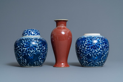 Une collection vari&eacute;e en porcelaine de Chine, Kangxi et apr&egrave;s