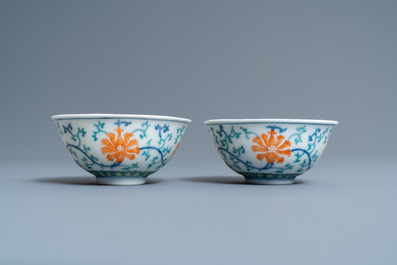 A pair of Chinese doucai bowls, four-character mark, 20th C.