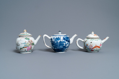 Een diverse collectie Chinees porselein, Ming en Qing