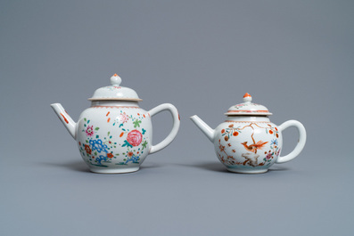 Une collection d'objets &agrave; th&eacute; en porcelaine de Chine en bleu et blanc, famille rose, verte et de style Imari, Kangxi/Qianlong