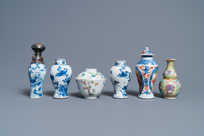 Une collection vari&eacute;e en porcelaine de Chine famille rose et en bleu et blanc, 18/19&egrave;me