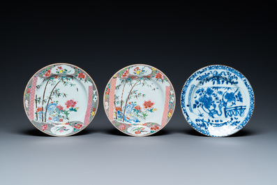 Six assiettes en porcelaine de Chine en bleu et blanc et famille rose et un bol en famille verte, Kangxi/Qianlong