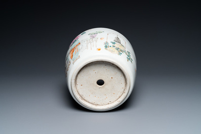 A Chinese qianjiang cai 'antiquities' jardini&egrave;re, 19/20th C.