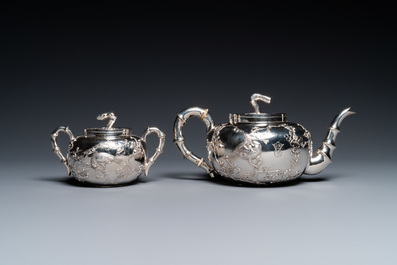 A Chinese silver teapot and a sugar bowl, 19/20th C.