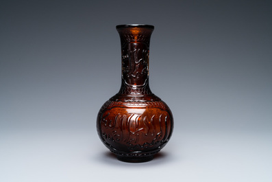 A Chinese Islamic market Beijing glass vase inscribed 'Allah' and 'Muhammad the Prophet', 18/19th C.