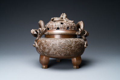 A large Chinese dragon-handled bronze tripod censer and cover, Xuande mark, 18/19th C.