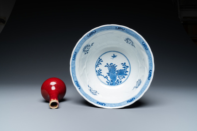 A Chinese famille rose dish, a blue and white bowl and a sang de boeuf vase, 19/20th C.