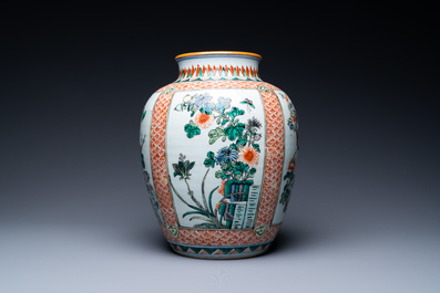 A pair of Chinese blue and white bowls and a famille verte vase, 19th C.