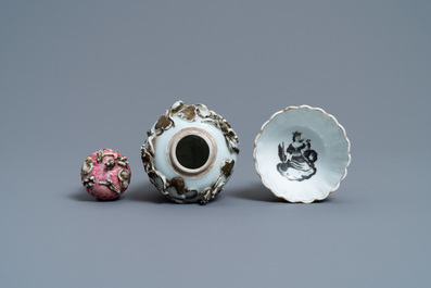 A Chinese famille rose tea caddy and a grisaille cup and saucer, Yongzheng/Qianlong