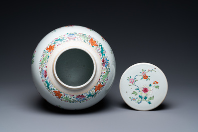 A Chinese famille rose covered jar with floral design, Qianlong