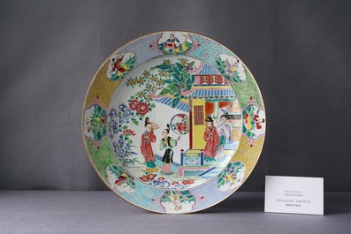 A large Chinese famille rose dish with figures in front of a temple, Yongzheng