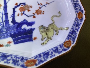 Une coupe en porcelaine Hizen de Japon de style Kakiemon &agrave; d&eacute;cor d'un tigre, Edo, 17&egrave;me