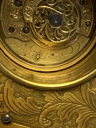 Une horloge murale en bronze dor&eacute; incrust&eacute; de pierres semi-pr&eacute;cieuses, ateliers de Canton et George Prior de Londres pour la Chine, Qianlong