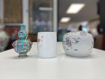 A varied collection of Chinese porcelain, 19/20th C.