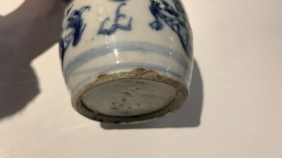 Fourteen Chinese blue and white vases, 18/20th C.