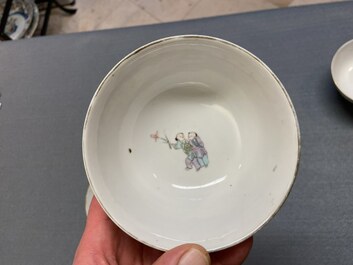 Quatre bols en porcelaine de Chine famille rose, 19&egrave;me