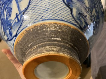 A pair of Chinese blue and white bowls and a famille verte vase, 19th C.