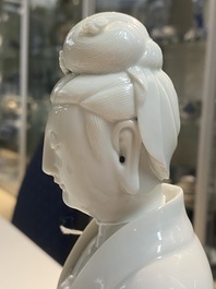 Une figure de Guanyin en porcelaine blanc de Chine de Dehua, marque de Boji Yuren, 18/19&egrave;me