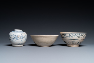 Four blue and white and monochrome Vietnamese or Annamese wares, 15/16th C.