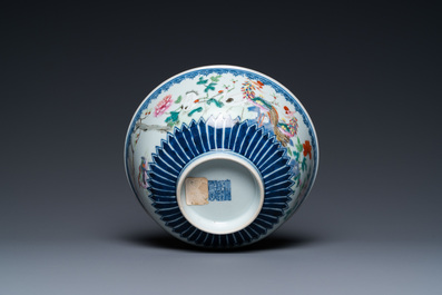 A Chinese famille rose 'cranes and phoenix' bowl, Qianlong mark, 18/19th C.