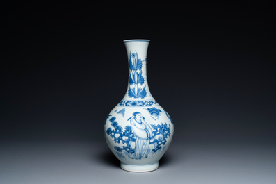 A Chinese blue and white bottle vase depicting four figures, Transitional period