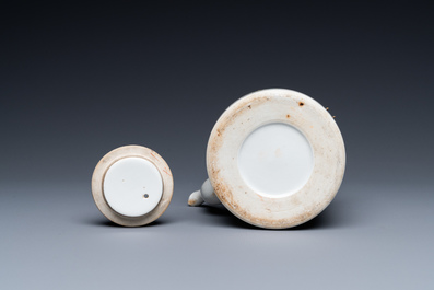 Une th&eacute;i&egrave;re en porcelaine de Chine qianjiang cai, sign&eacute;e pour Liu Shuntai, R&eacute;publique